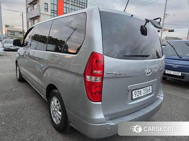 Hyundai The New Grand Starex id 4543649 из Кореи 13