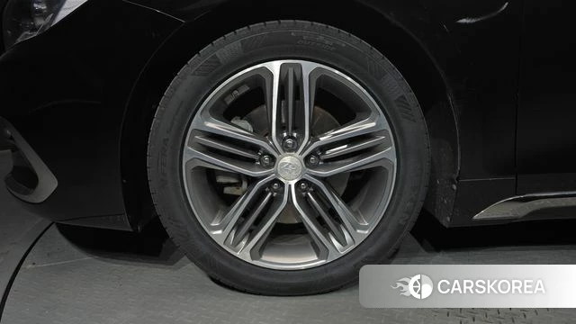 Hyundai Grandeur IG id 4246018 из Кореи 15