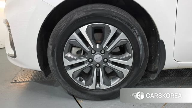 Kia The New Carnival id 4785323 из Кореи 27