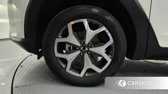 Ssangyong Torres id 4533654 из Кореи 15