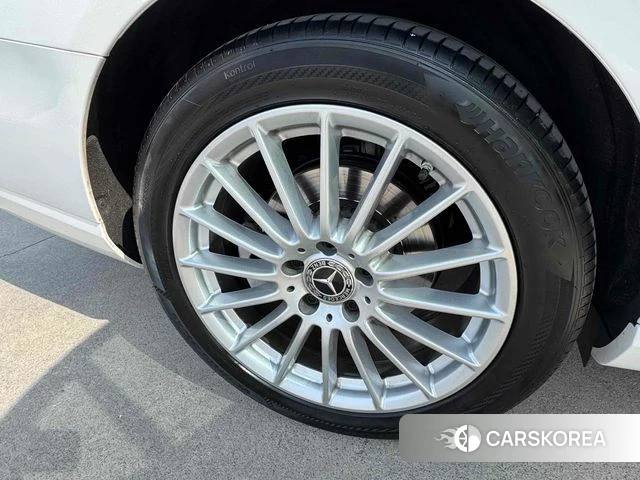 Mercedes-Benz E-Class W213 id 3832982 из Кореи 15