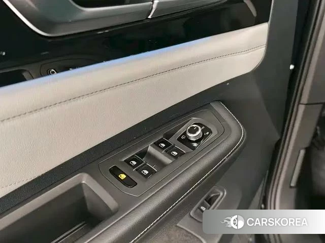 Volkswagen Tourang id 4321352 из Китая 17