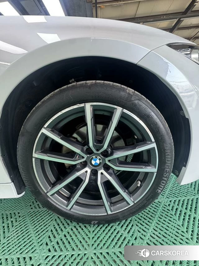 BMW 3 series id 3926970 из Китая 20