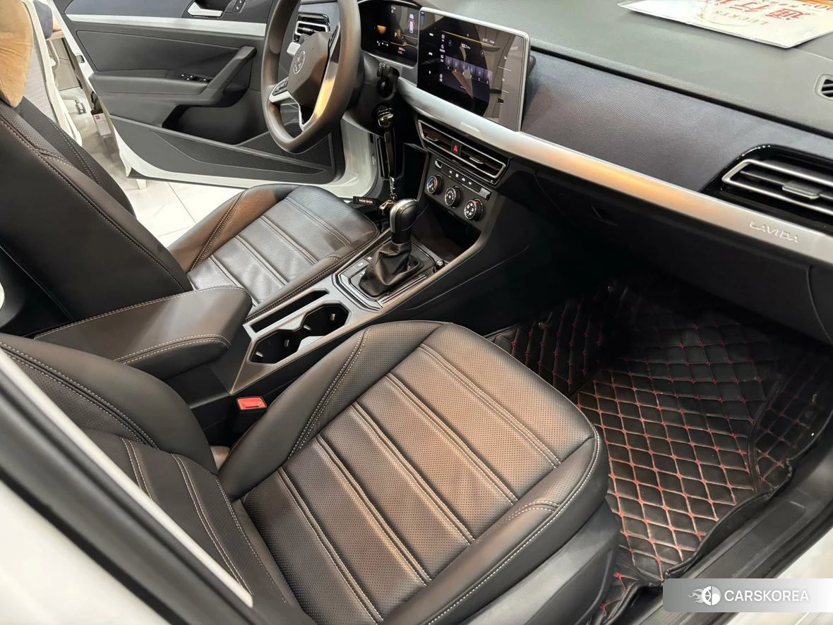 Volkswagen Lavida id 4455177 из Китая 16