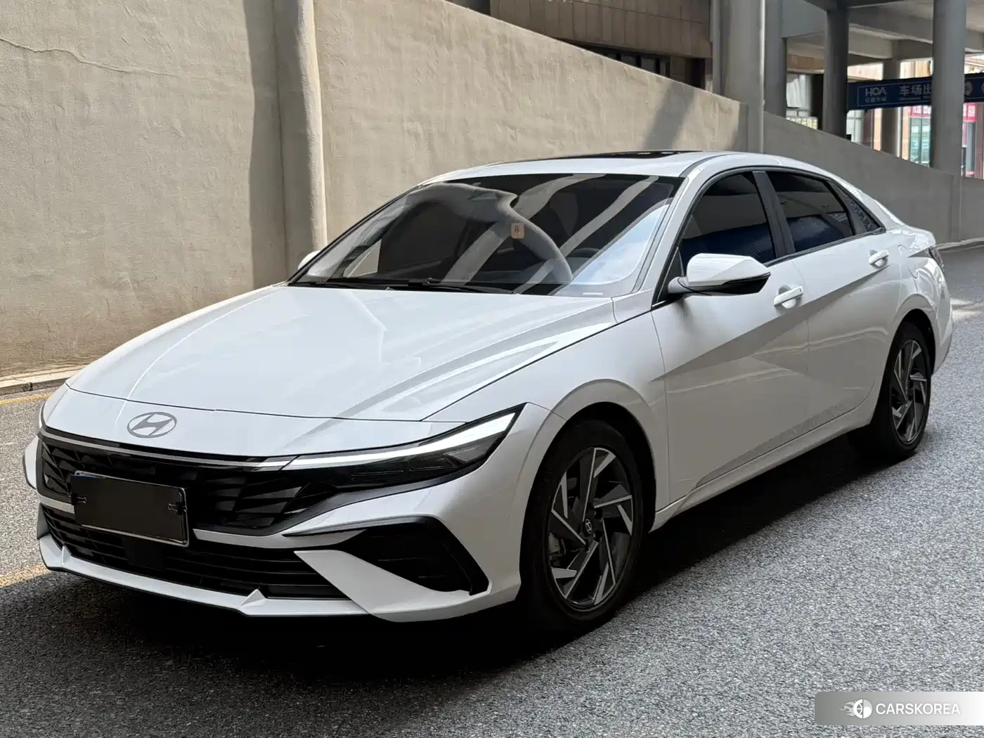 Hyundai Elantra id 4570315 из Китая 21