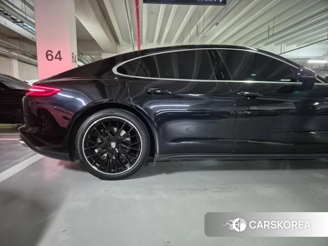 Porsche Panamera (971) id 4246105 из Кореи 7