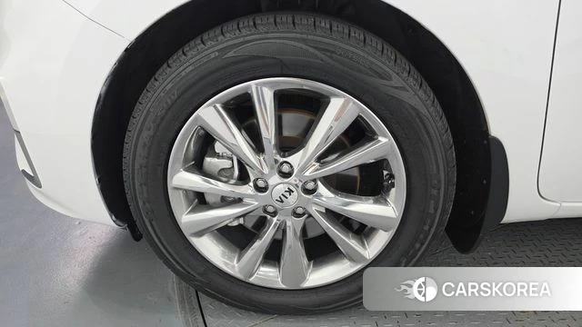 Kia The New Carnival id 4520203 из Кореи 15