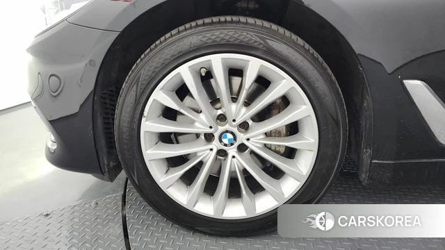 BMW 5 Series (G30) id 4363333 из Кореи 26