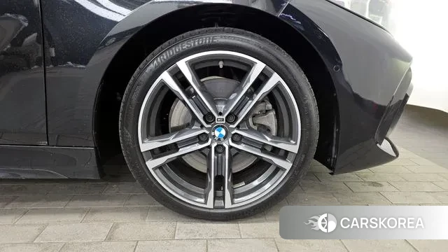 BMW 1 Series (F40) id 3751685 из Кореи 15