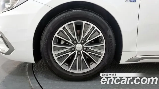 Hyundai Grandeur IG Hybrid id 2908027 из Кореи 15