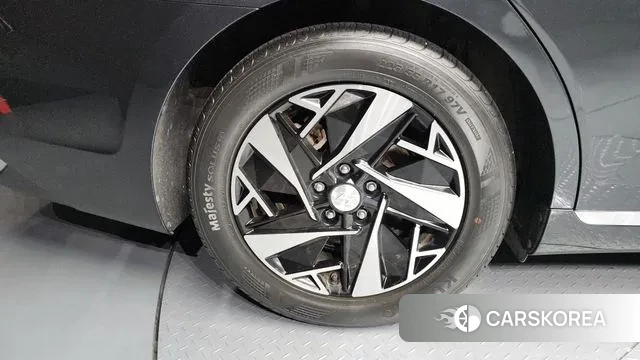 Hyundai The New Grandeur IG Hybrid id 3282335 из Кореи 15