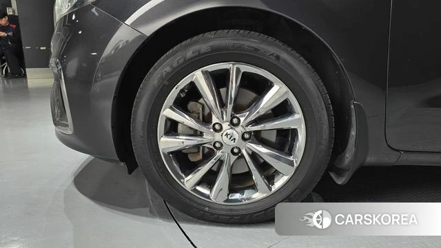 Kia The New Carnival id 4944347 из Кореи 15