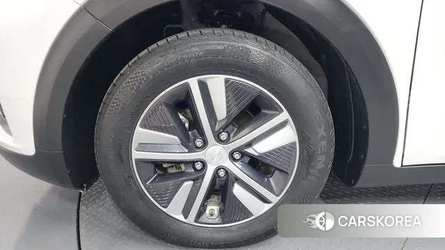 Kia The New Niro id 3567362 из Кореи 15