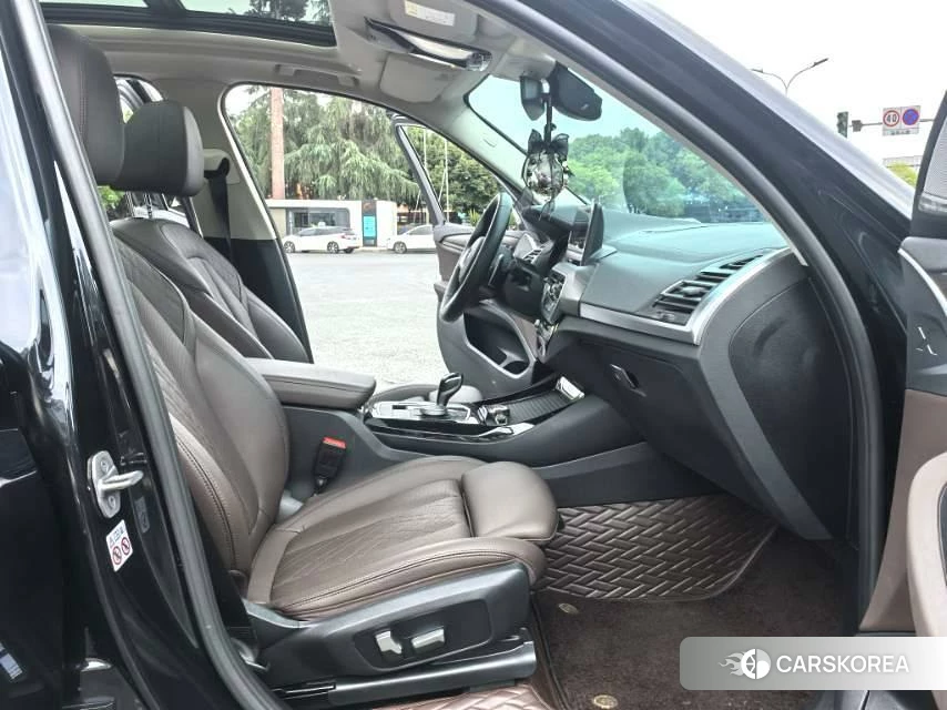BMW X3 2022 Черный из Китая, фото 6