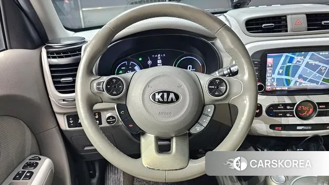 Kia Soul EV id 3325280 из Кореи 15