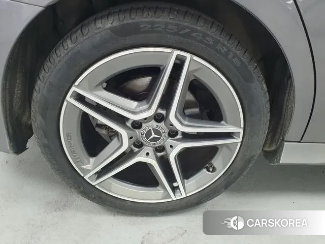 Mercedes-Benz A-Class W177 id 3509345 из Кореи 12