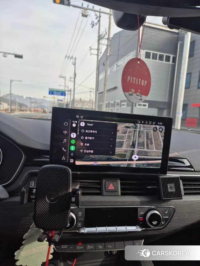 Audi A4 (B9) 2023 Красный из Кореи, фото 5