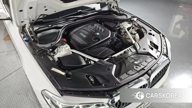 BMW 5 Series (G30) id 3460232 из Кореи 15