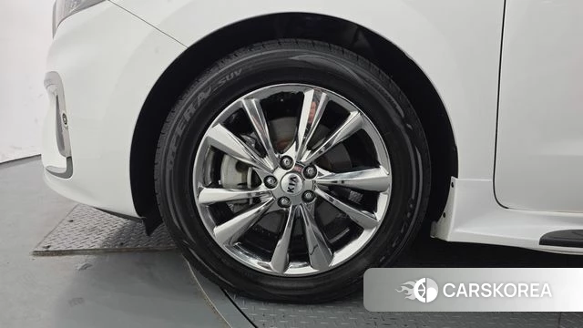 Kia The New Carnival id 4311018 из Кореи 15
