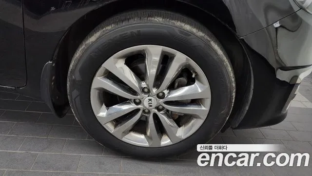 Kia All New Carnival id 2876901 из Кореи 15