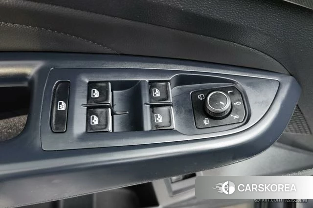 Volkswagen Passat id 4297766 из Китая 19