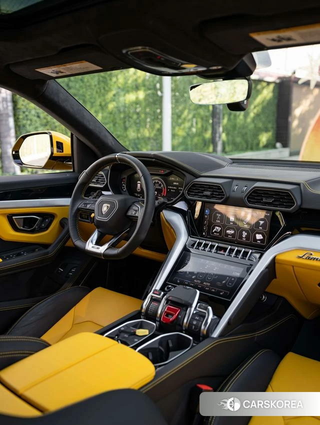 Lamborghini Urus id 4211023 из Китая 16