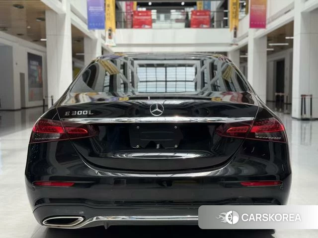 Mercedes-Benz E-class id 4272656 из Китая 18