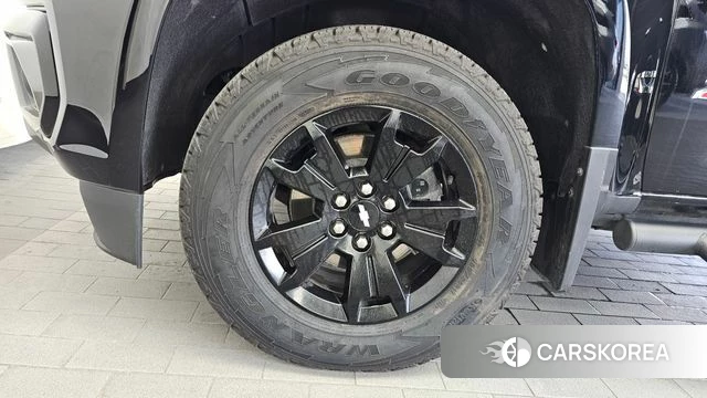 Chevrolet Colorado id 4708113 из Кореи 28