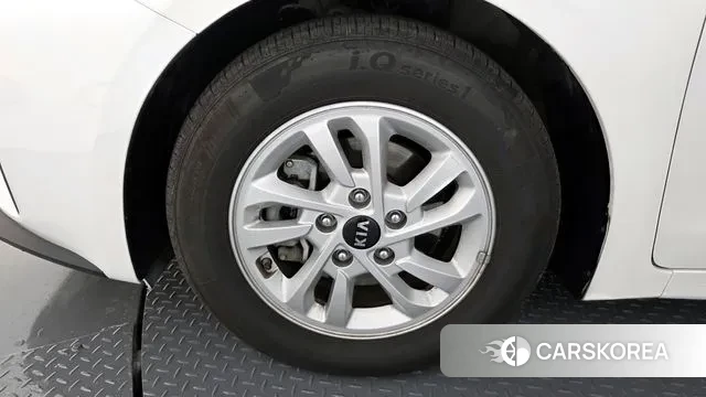 Kia Come New K3 id 3396848 из Кореи 15