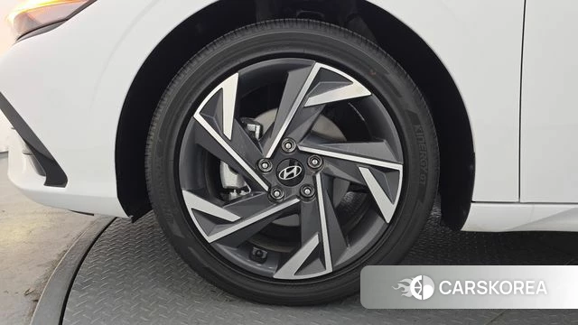 Hyundai The New Avante (CN7) id 4307965 из Кореи 25