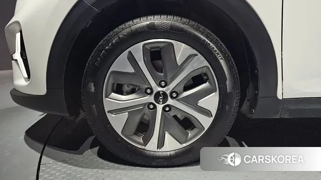 Kia Niro Plus id 3572318 из Кореи 15