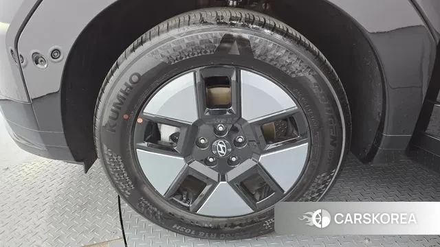 Hyundai Santa Fe (MX5) id 3739664 из Кореи 15