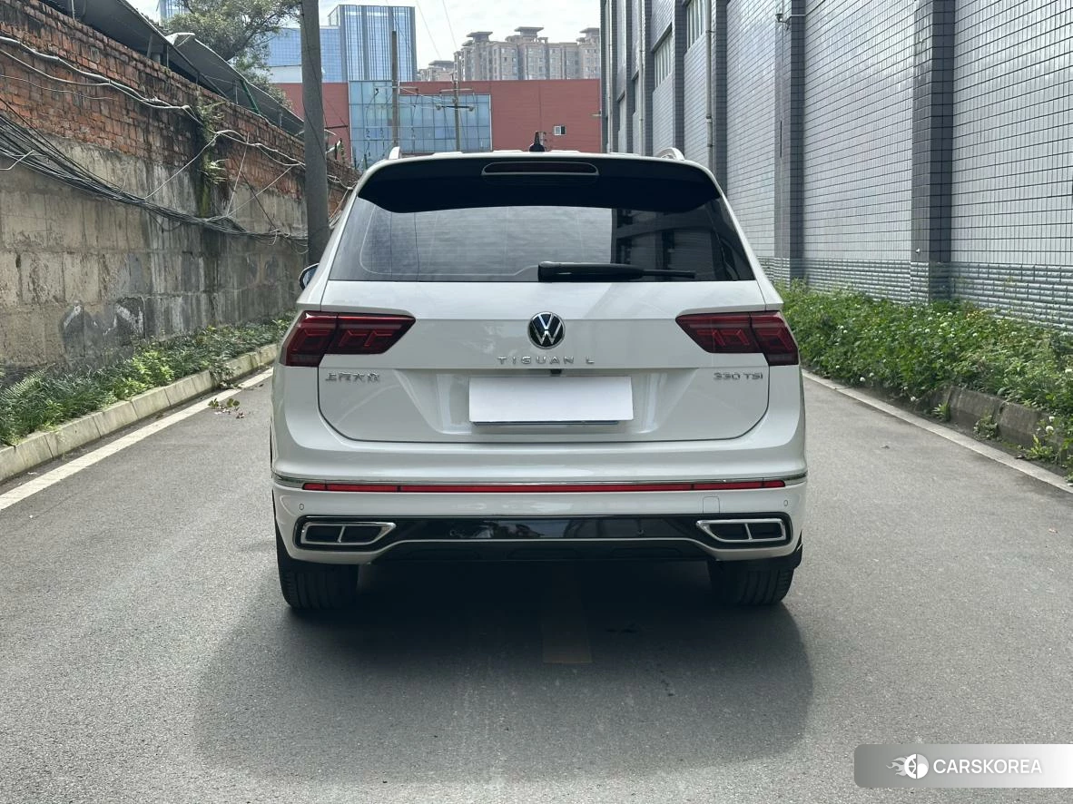 Volkswagen Tiguan L id 4467632 из Китая 8
