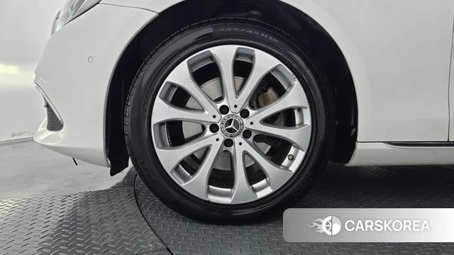 Mercedes-Benz E-Class W213 id 4776371 из Кореи 15