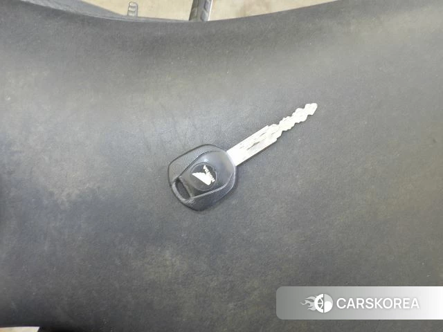 Honda CBR400R ABS id 4184640 из Японии 21