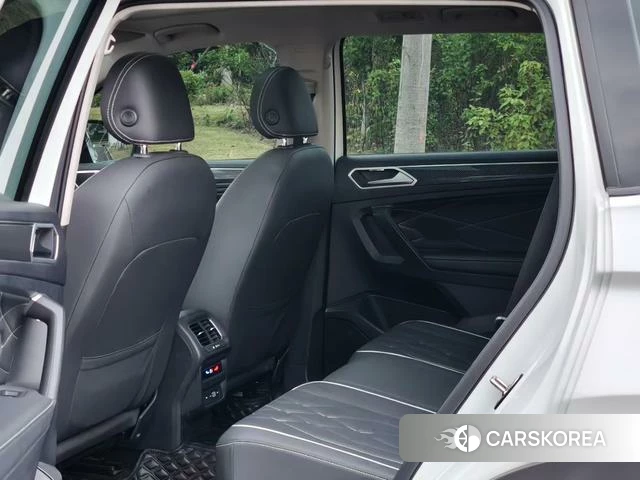 Volkswagen Tiguan L 2022 Белый из Китая, фото 5