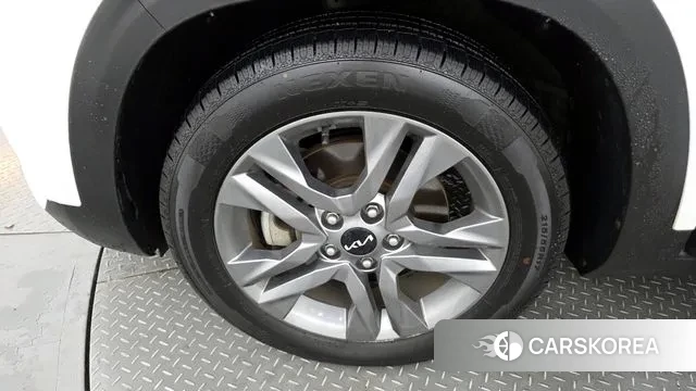 Kia Seltos id 3192067 из Кореи 15