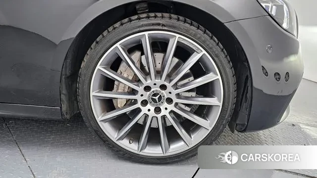 Mercedes-Benz E-Class W213 id 3615552 из Кореи 15