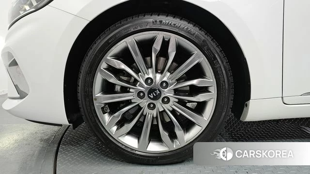 Kia K7 Premier id 3828742 из Кореи 15