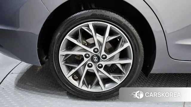 Hyundai The New Avante AD id 3723368 из Кореи 15