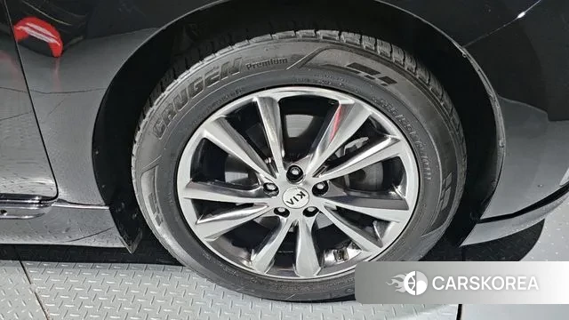 Kia The New Carnival id 3703802 из Кореи 15