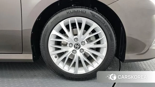 Toyota Camry (XV70) id 3702852 из Кореи 15