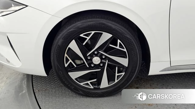 Hyundai The New Grandeur IG Hybrid id 4551029 из Кореи 26