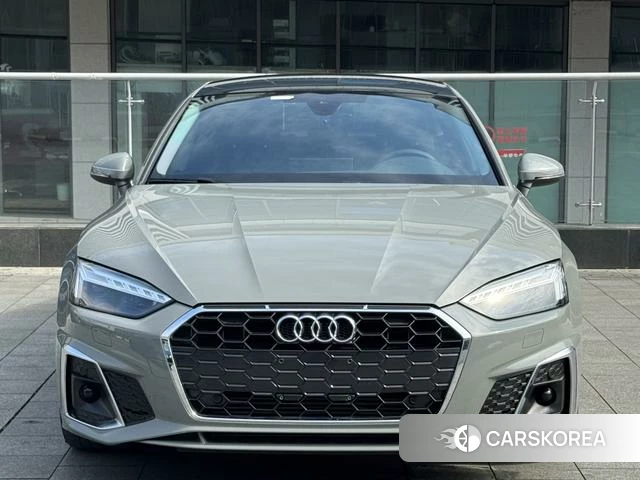 Audi A5 2022 Темно-серый из Китая, фото 5