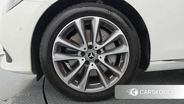 Mercedes-Benz E-Class W213 id 4776076 из Кореи 28