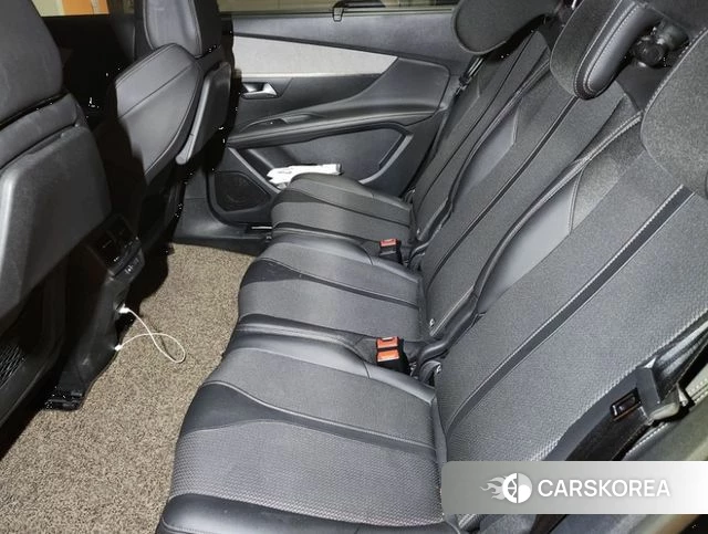 Peugeot 5008 second generation 2022 Черный из Кореи, фото 5