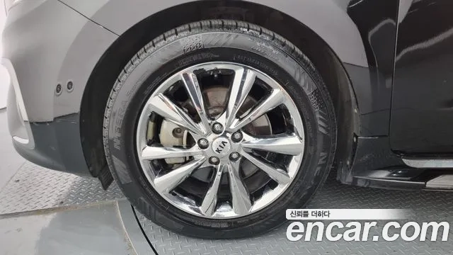 Kia The New Carnival id 2891773 из Кореи 15