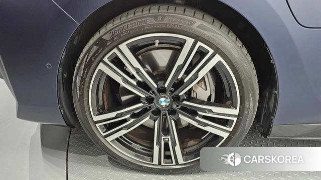 BMW 7 Series (G70) id 4898002 из Кореи 27