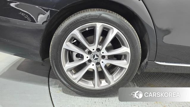 Mercedes-Benz E-Class W213 id 4251176 из Кореи 15