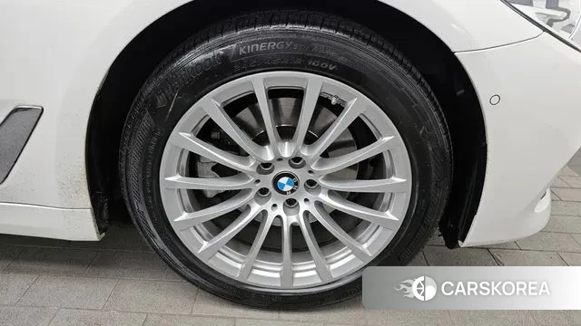 BMW 5 Series (G30) id 3464614 из Кореи 15